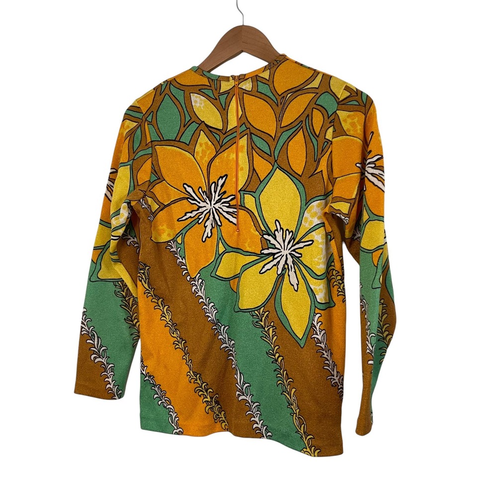 Vintage Women's 1960s crewneck long sleeve knit back zip USA made shirt- 36 - Picture 5 of 8